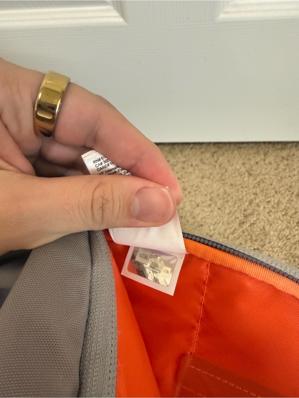 The North Face Grey Everyday Backpack - Flexvent - Picture 10 of 11